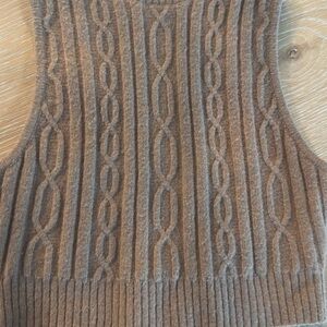 Alo yoga Cable Knit Brown Sweater Vest crop size small